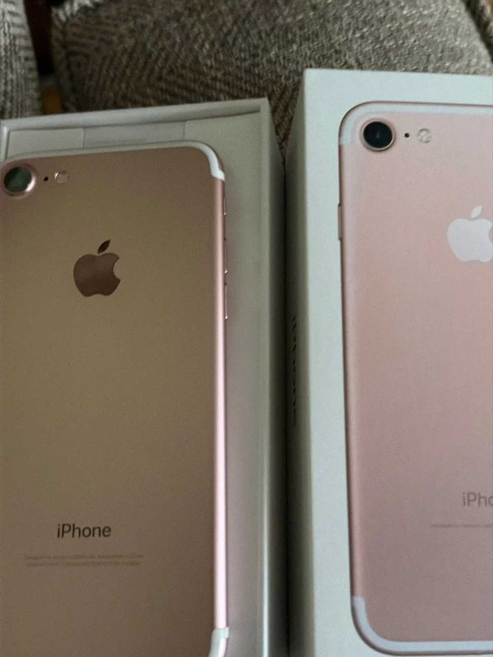 Apple iPhone 7 Rose Gold with original Box. T Mobile. Unlocked